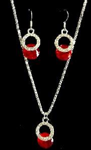 PARURE PENDENTIF STRASS ROUGE