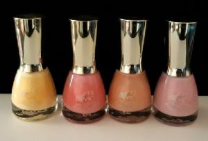 LOT 4 VERNIS A ONGLES YES LOVE